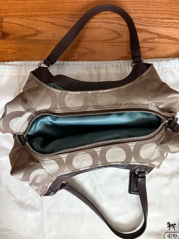 Coach Madison Maggie Hobo Bag Leather Shoulder - Image 3