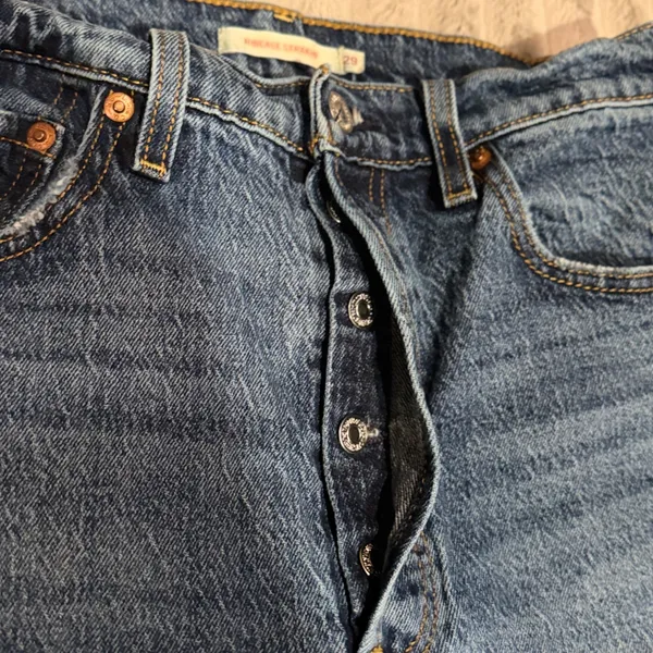 Levis Ribcage Straight Ankle Jeans 29 Medium Wash Button Fly Raw Hem High Rise - Image 4
