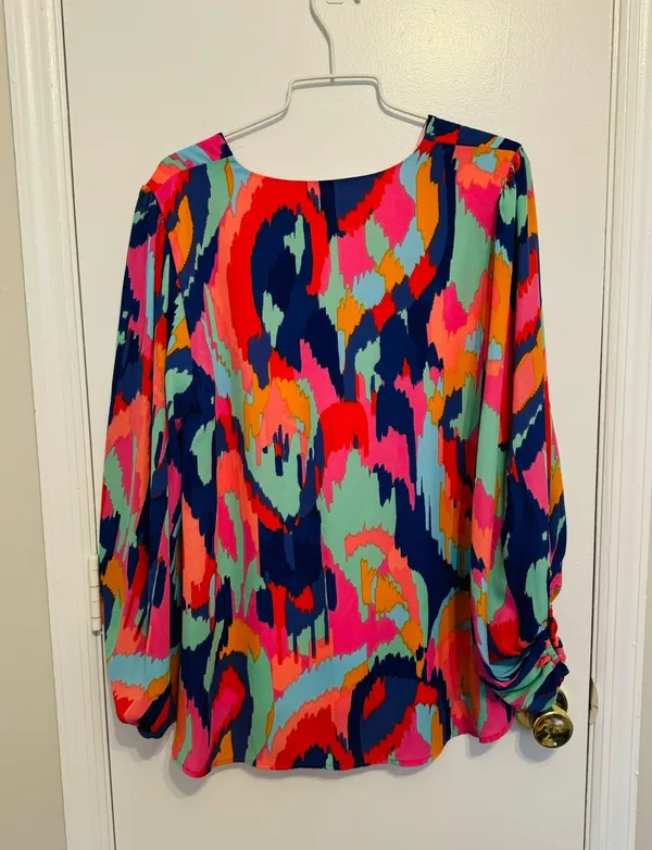 Free Spirit Colorful Ikat Blouse Size Large - Image 3