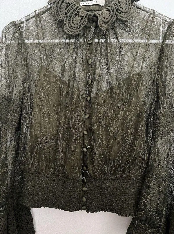 Alice + Olivia Moss Green Bell-Sleeve Crochet Collared Top Boho Fairy Grunge Witchy Ethereal - Image 5
