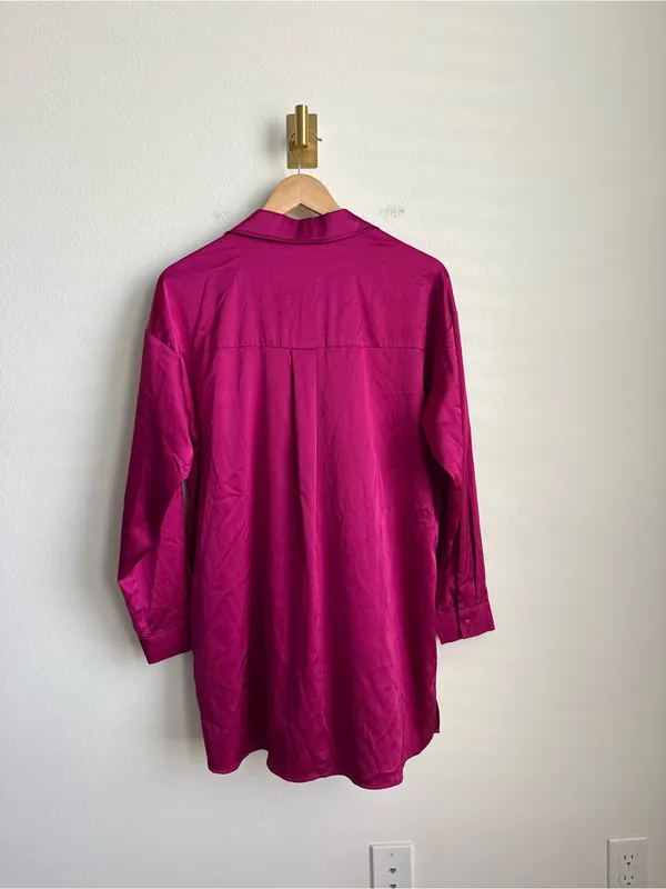 12th Tribe Fuchsia Satin Oversized Longline Button Down Shirt Blouse Small - Image 7