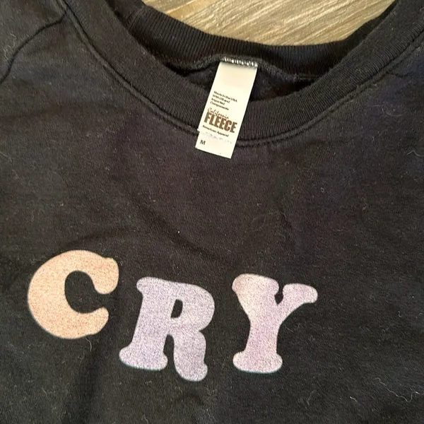 Womens Disney vacation cry fireworks themed black crewneck sweatshirt medium - Image 2