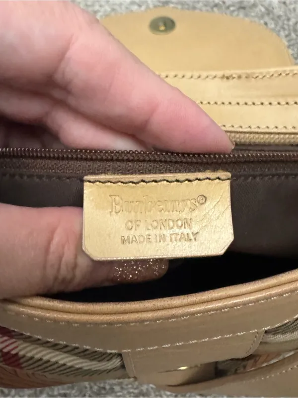 Burberry Nova Beige Plaid Leather-Trim Shoulder Bag “B” embellishment - Image 8