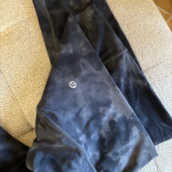 LULULEMON Align Crop 21” Diamond Dye‎ Pitch Grey Graphite Grey Size 12 - Image 4
