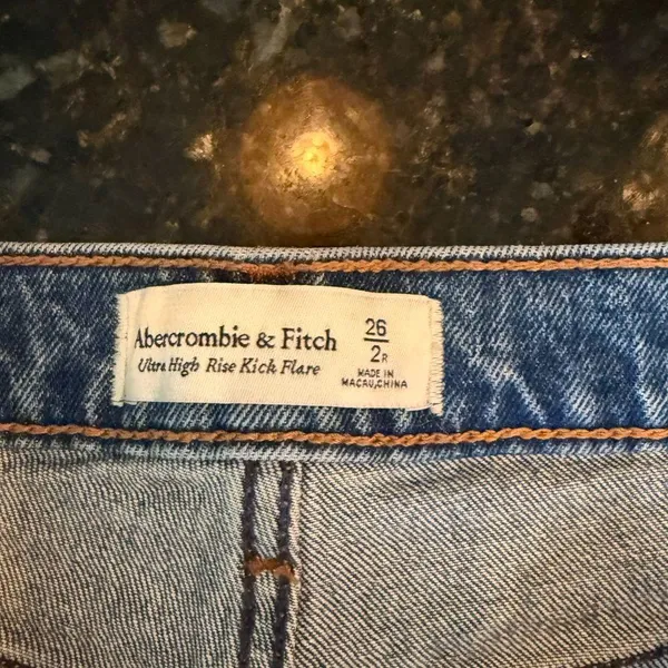 Abercrombie & Fitch jeans - Image 4