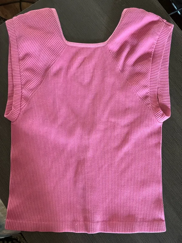 Free People V-Neck Ribbed Top XS/S in Sweet Pea New Without Tags - Image 2