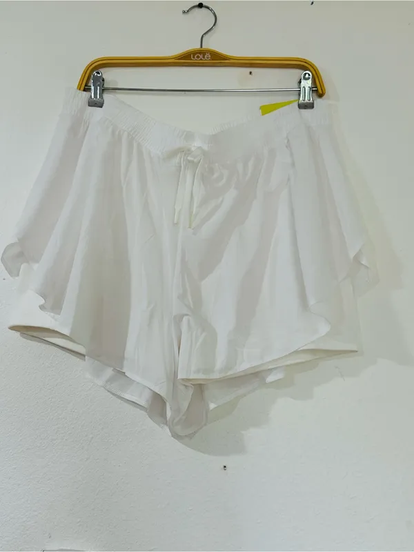 all in motion White Active Shorts with Logo - Image 3