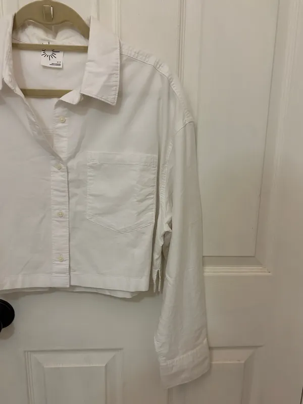 NWOT Offline by Aerie Cropped Button Down Long-Sleeve Shirt in White - Image 7