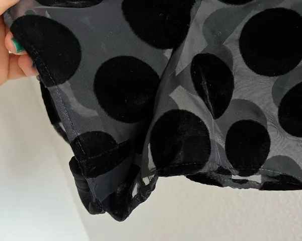 Victoria’s Secret Semi Sheer Elastic Waist Velour Dot Shorts XL - Image 8
