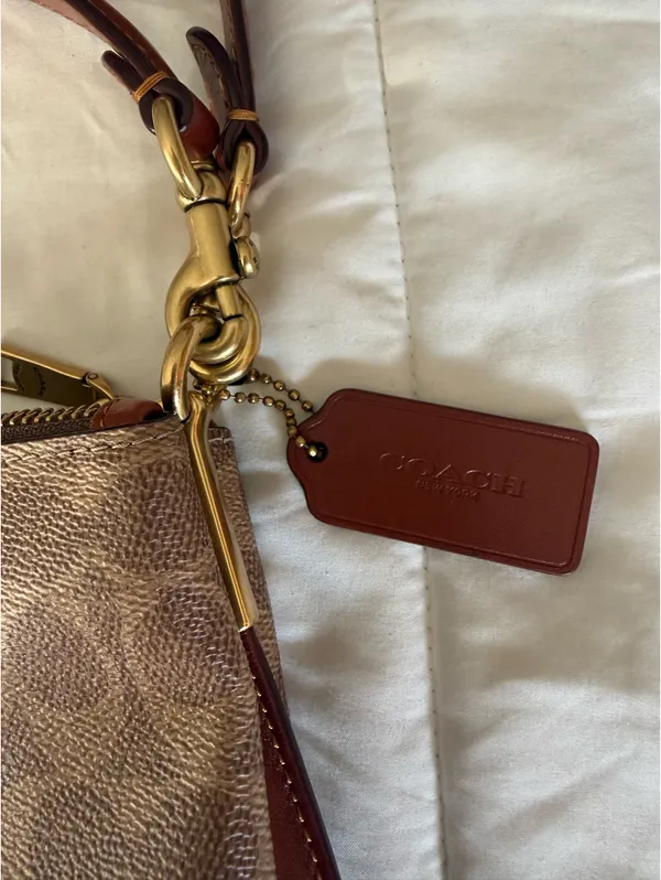 Coach Double Zip Shoulder Signature  Canvas Handbag  - Image 16