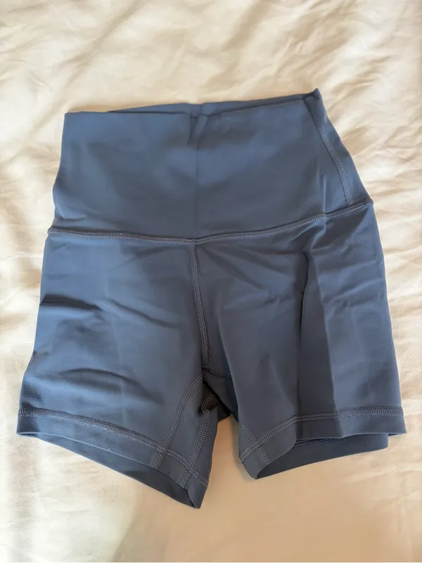 lululemon athletica High-Rise Slate Blue Align Shorts - Image 2