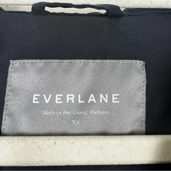 Everlane The City Anorak Coat Parka in Navy Blue Size XS - Image 2