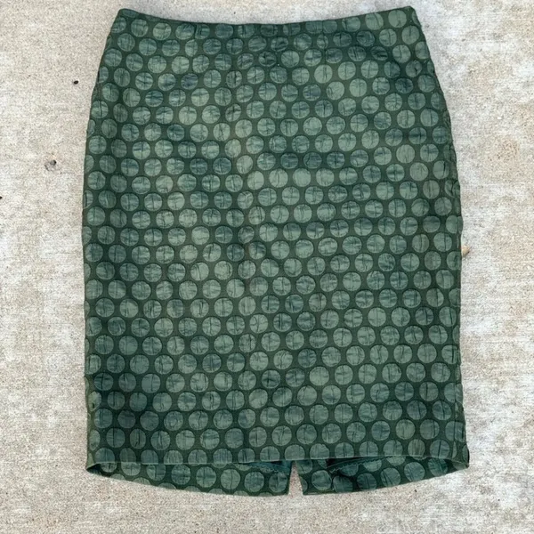 Anthropologie Maeve Green Silk Pencil Skirt Women’s Size 6 Midi High Waist - Image 2
