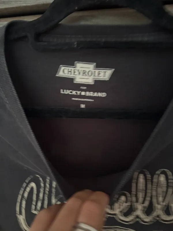 Lucky Brand Men’s Tee - Image 4