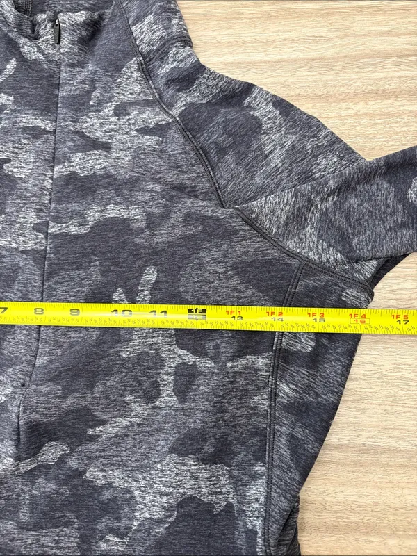 Lululemon Outrun the Elements 1/2 Zip Pullover Long Sleeve Top Blue Black Camo - Image 7