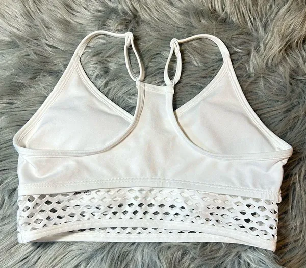 PINK Victoria's Secret Ultimate Sport Bra Size Médium - Image 2