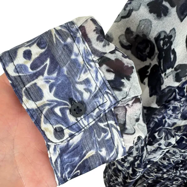 Simply Vera Vera Bradley Black Blue Sheer Blouse‎ Large - Image 5