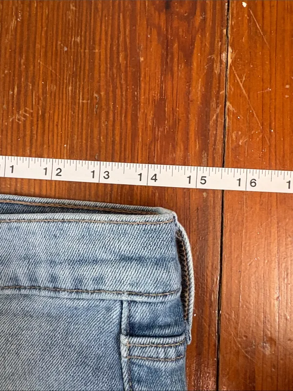 Revtown High-Rise Straight Women's Jeans Light Blue Wash Size 30 - Image 5