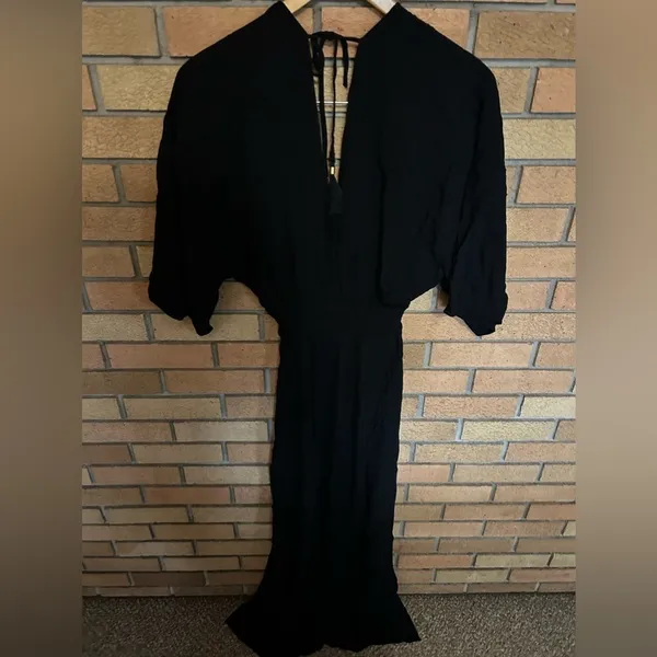 NWT L*Space Sungazer Dress Black Beach Cover Up Deep V Neck Size Small - Image 5