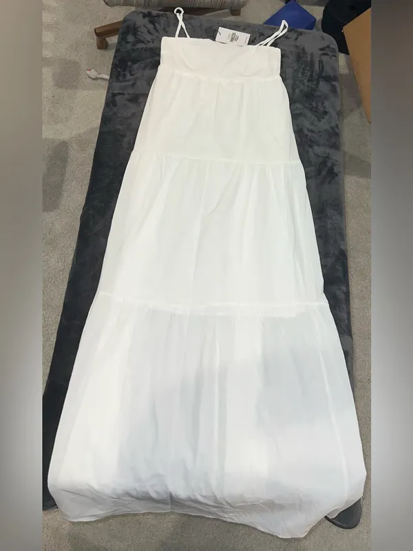 Princess Polly Warrego Maxi Dress in White Size 4 New with tag - Image 5