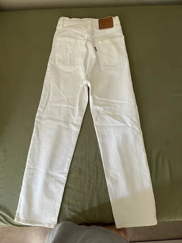 Ribcage Straight Ankle Jeans - Image 3