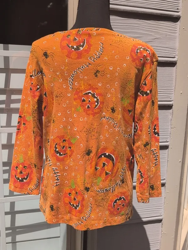 Onque Casuals 3/4 Sleeve Halloween Top | Pumpkin Halloween Pattern Shirt - Image 11