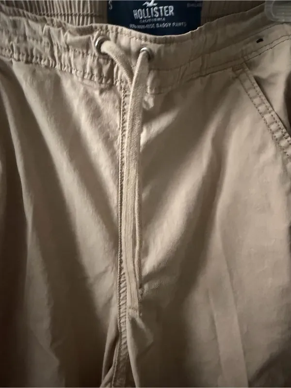 Y2K Hollister Ultra High Rise Baggy Cargo Pants - Image 3