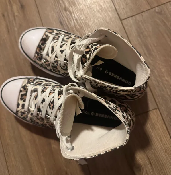 Cheetah print converse  - Image 3