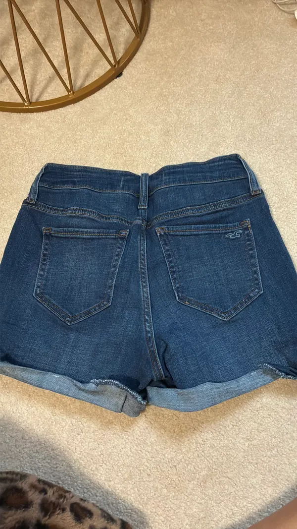 Hollister Jean Shorts - Image 3