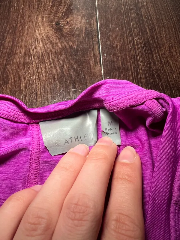 Athleta Purple Zip Up Running Shirt Short Sleeve Size M - Image 4