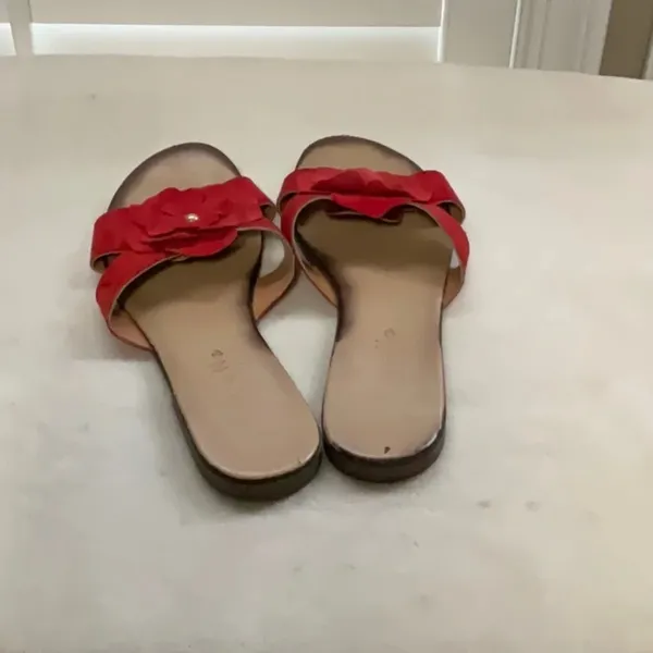 Mariela Red Size 7.5 - Image 3