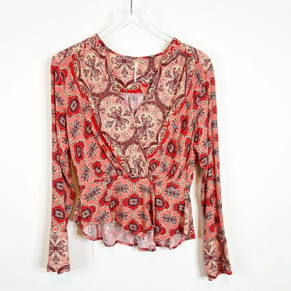 Free People Falling For You V Neck Bohemian Blouse Women's Size XS‎ Boho Chic - Image 3