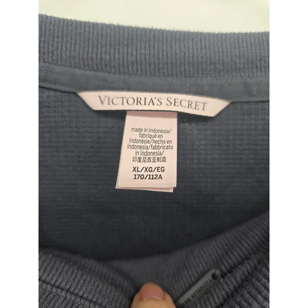 Victoria's Secret Pajama Set Womens XL Waffle Knit Twist Front Gray EUC - Image 2
