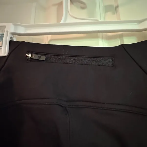 Lululemon size 8‎ black jogging pants - Image 3