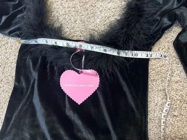 Dolls Kill Sugar Thrillz Black Velvet Feather Trim Matching Set NWT top S skirt XS - Image 2