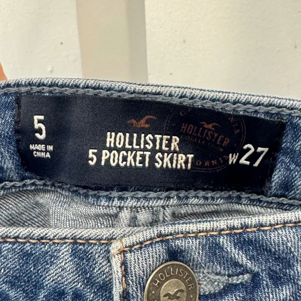 Hollister Y2K Inspired 5 Pocket Denim Mini Micro Skirt Distressed Frayed Hem W27 - Image 5