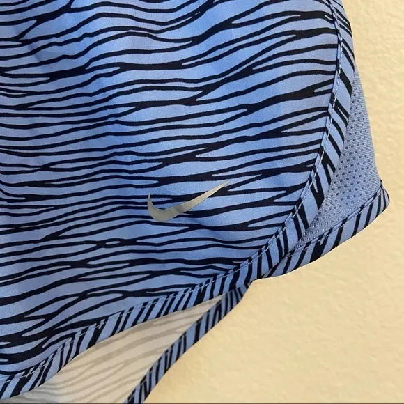 Nike Equilibrium Modern‎ Tempo Dri-Fit Running Shorts Size XS - Image 5