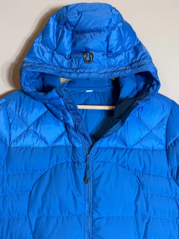 Lululemon Fluffin' Awesome Goose Down Jacket Women's 8* Cornflower Blue Hooded - Image 8