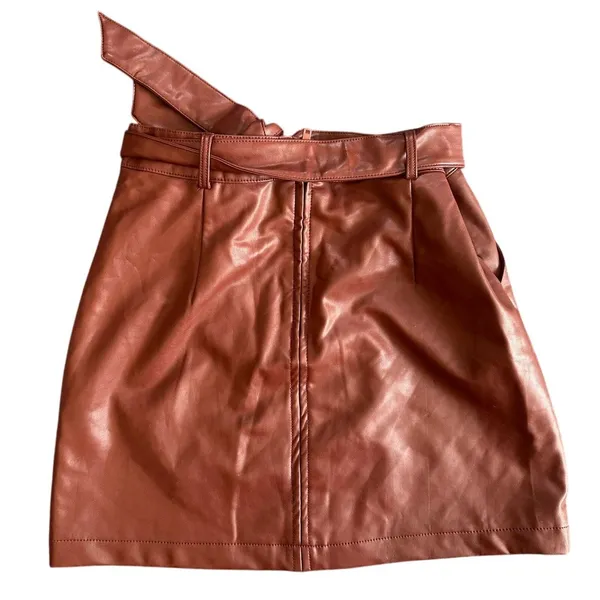 Abercrombie & Fitch Mini Skirt Size Medium Brown Faux Leather Button & Tie Front - Image 2