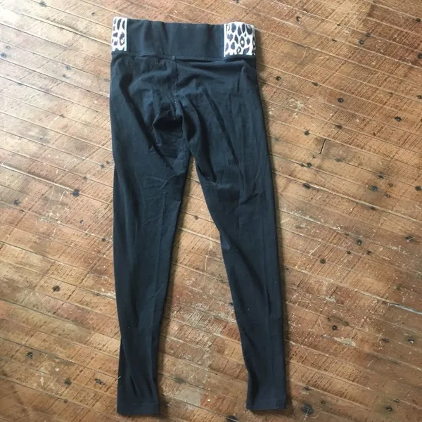 Victoria’s Secret cheetah yoga Athleisure leggings - Image 3