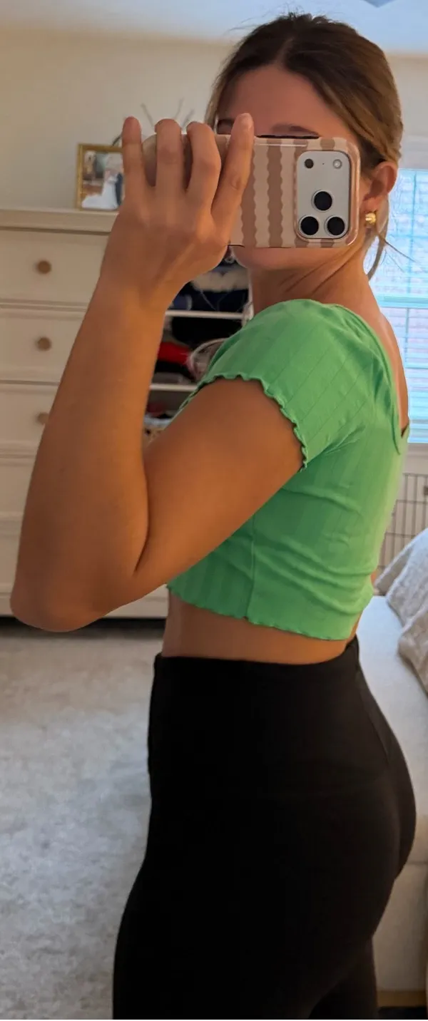 Offline by Aerie Kelly green ribbed short sleeve crop top - Image 4