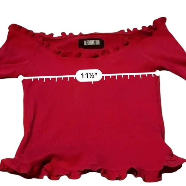 Reformation Ribbed Off Shoulder Crop Top Womens S‎ Red Lettuce Trim Fitted - Image 6