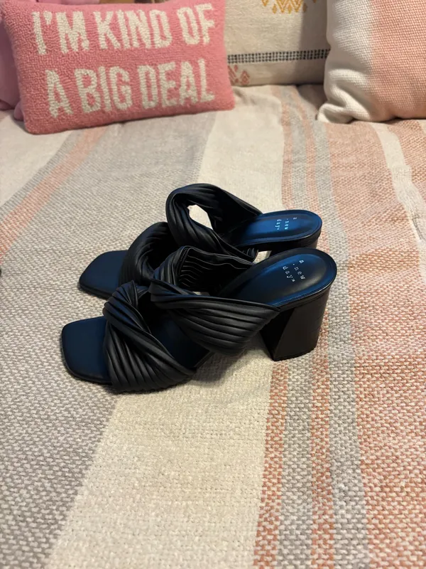 A New Day Heels - Image 2