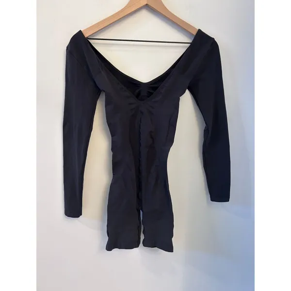 Skims seamless sculpt long sleeve low back mid thigh bodysuit onyx Large NWOT - Image 5