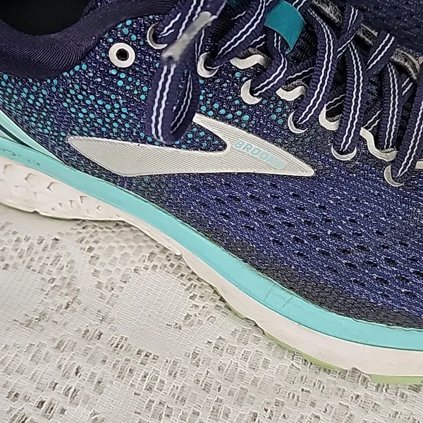 Brooks Ghost II blue lace up athletic running training gym walking shoes sz 7.5 - Image 3