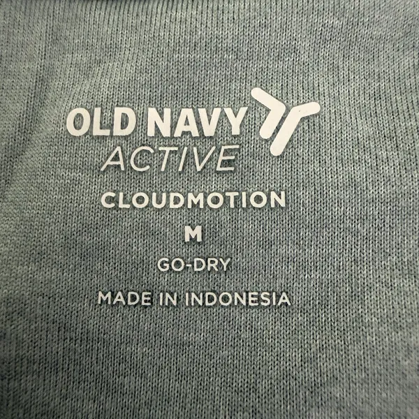 Old Navy Active Cloud94 Boat Neck Crop Top S Go-Dry Foggy Dew Thumbhole Athletic - Image 11