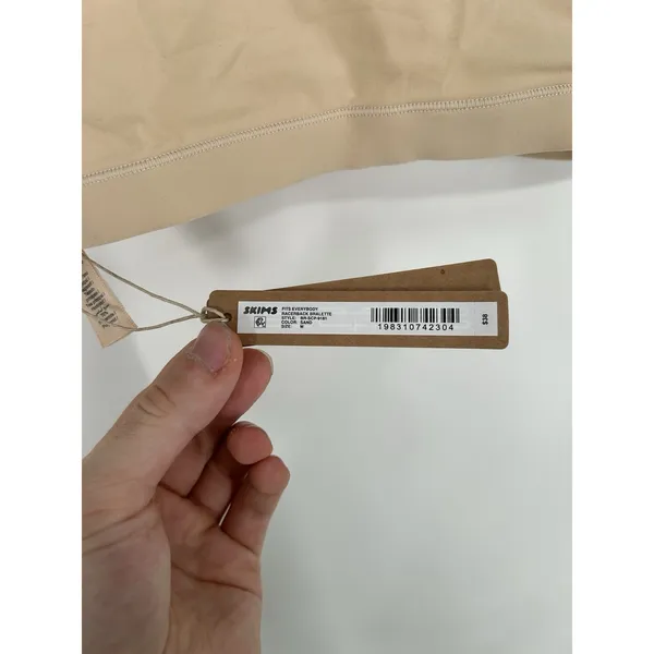 Skims Fits Everybody Racerback Bralette Sand Tan Beige Kim Kardashian Medium - Image 3
