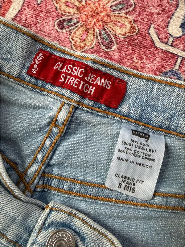 Levi’s Denim Shorts - Image 3
