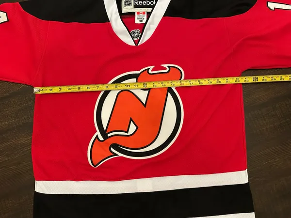 Devils Adam Henrique #14 Reebok Jersey Size 48 CCM Made in Canada NHL Hockey - Image 6
