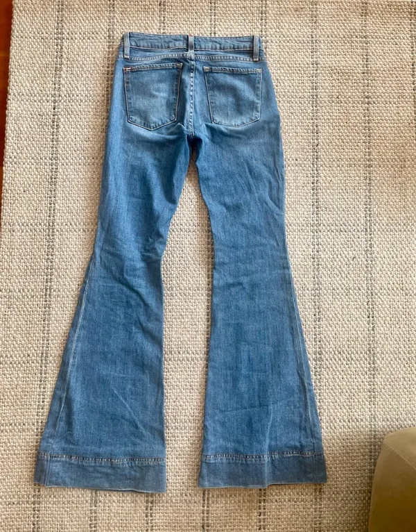 Alice and Olivia Jeans - Image 4